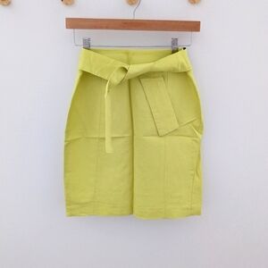 Banana Republic Lime Mini Skirt Size 0P